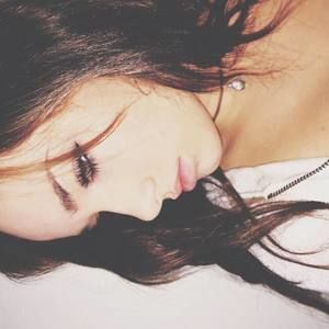 Meet your Posher, Claire